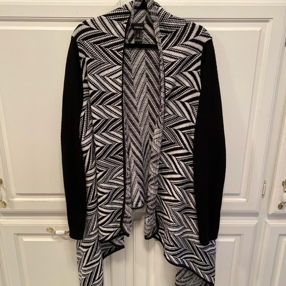 Torrid Black White Striped Open Cardigan Size 3X